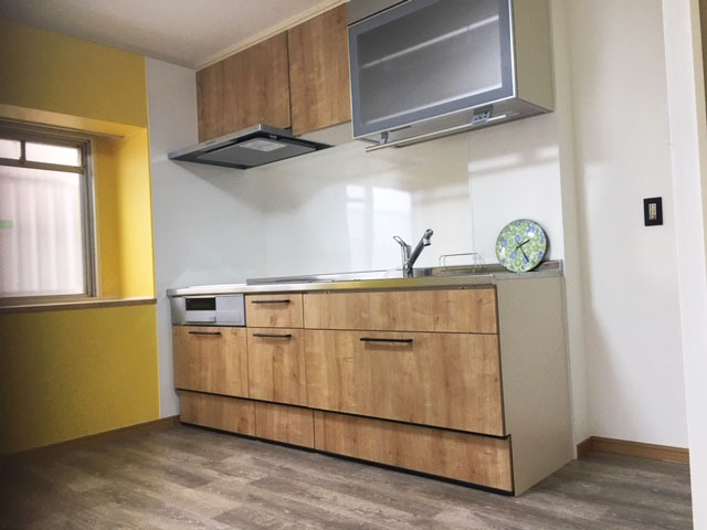 自動昇降付きの食器乾燥機も採用いただきました。