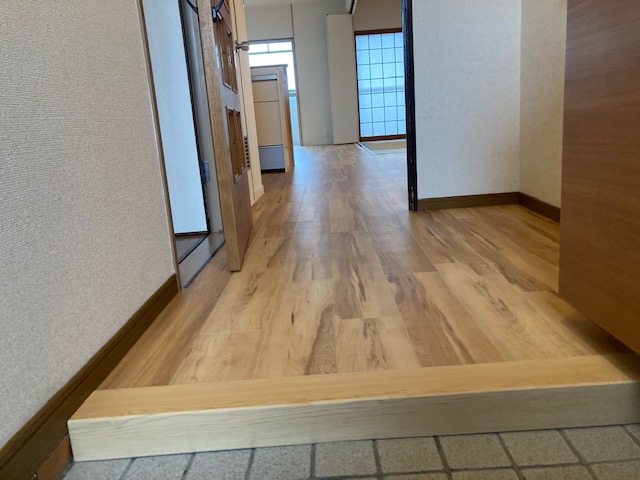 廊下の施工後の写真です。