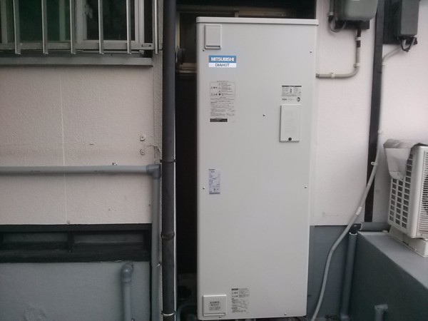 電気温水器交換　北九州市八幡西区