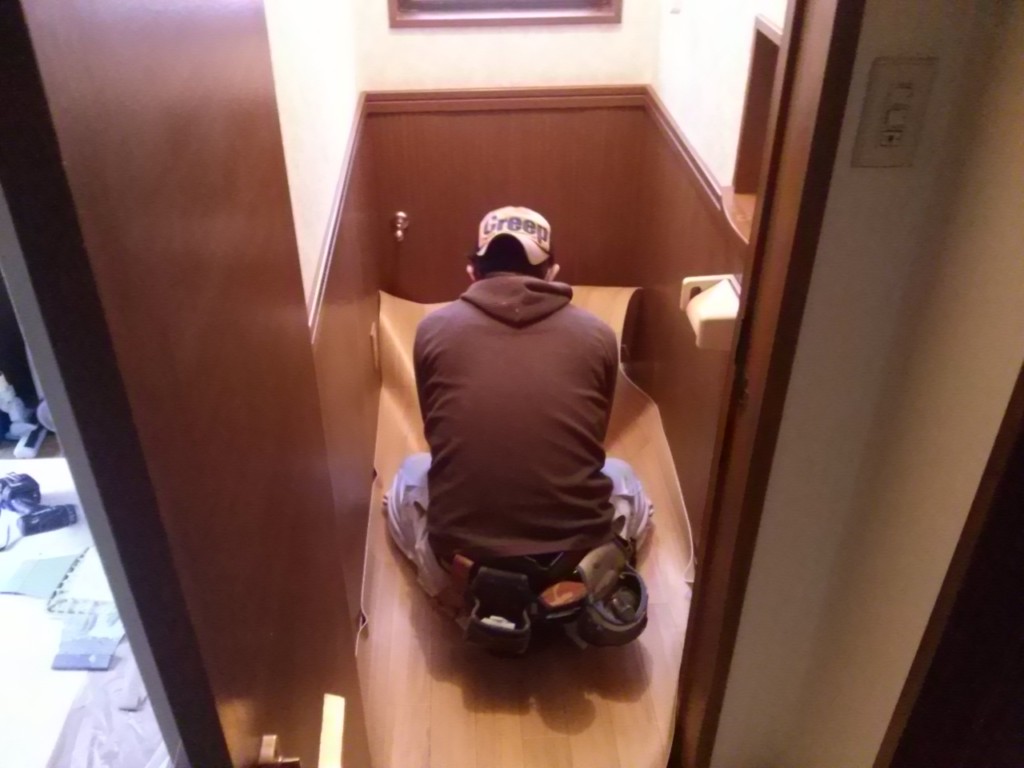 床クッションフロア貼り