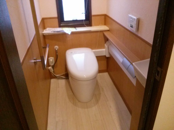 トイレリフォーム北九州市小倉南区　TOTOネオレスト
