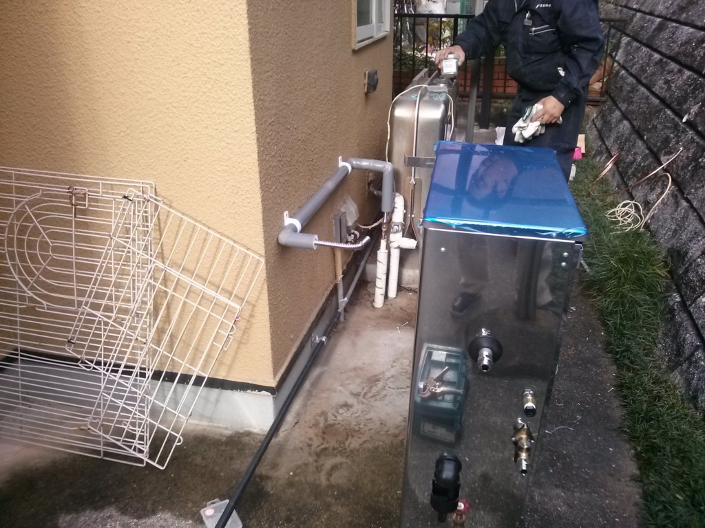 給湯器配管工事