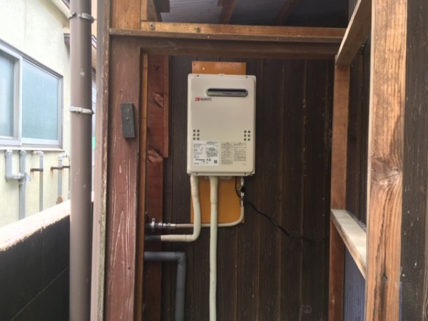 給湯器交換リフォーム　北九州市八幡西区