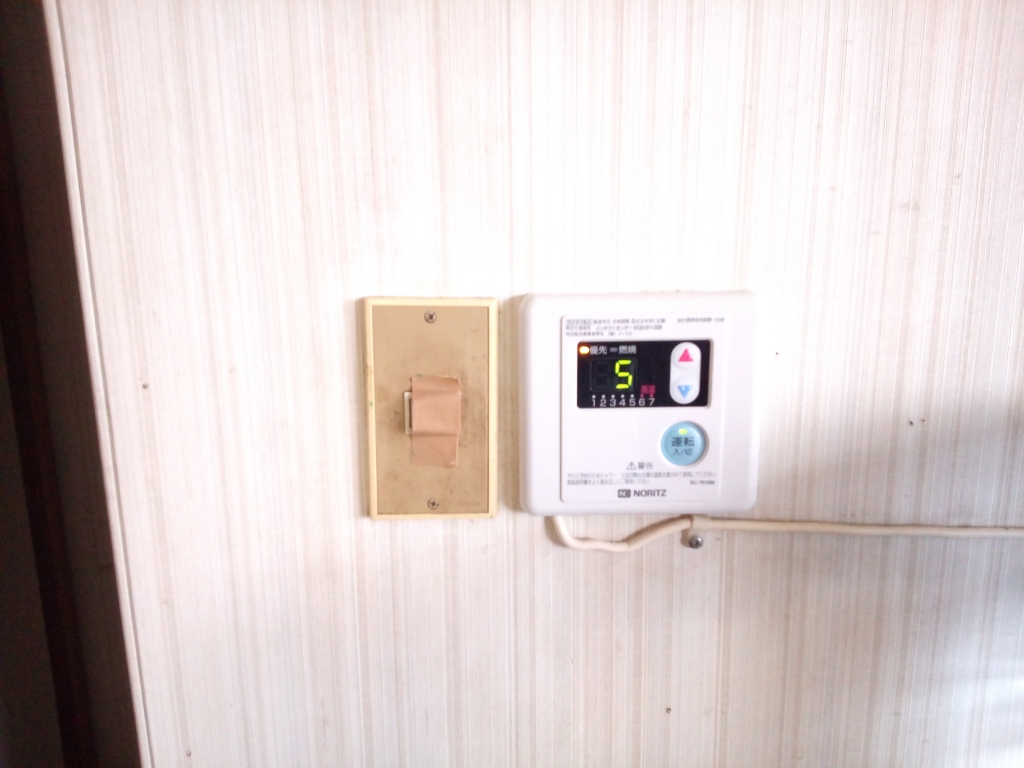 長府石油ボイラーから　ノーリツ石油ボイラーOQB307Yに交換いたしました。