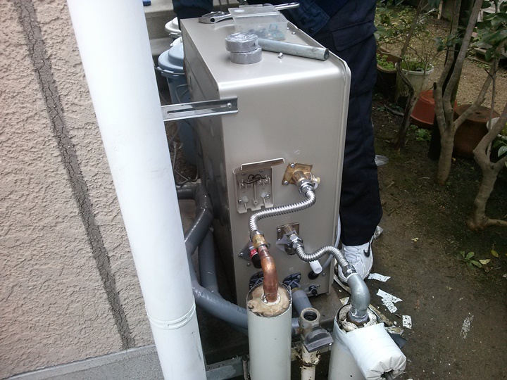 リモコンコード取り付け