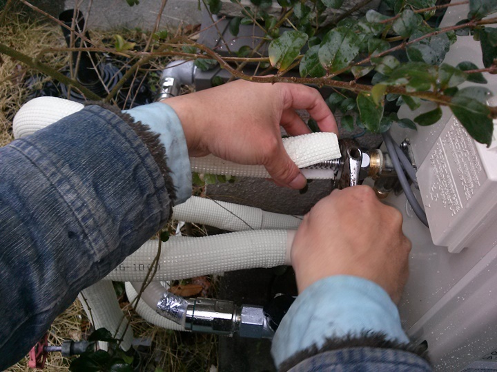 給湯器配管工事