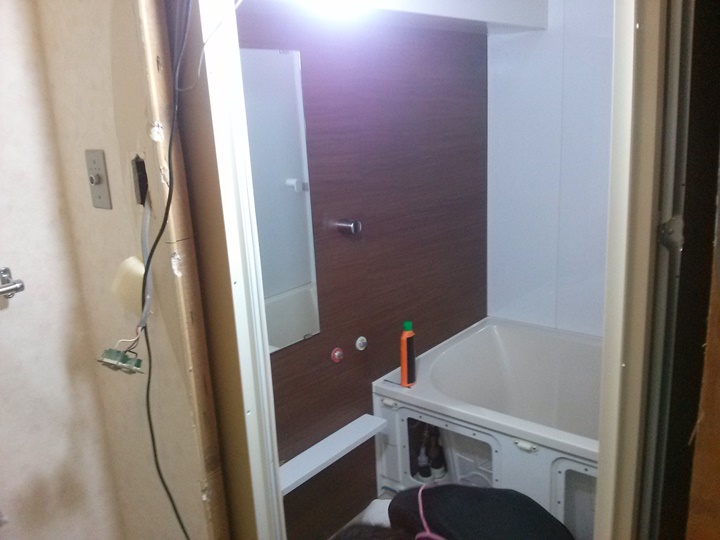 組み立てはメーカー責任施工、1日で完了です。