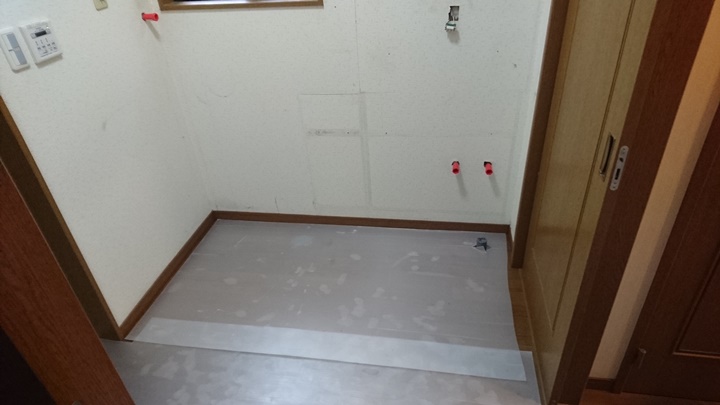 洗面台取取り外し