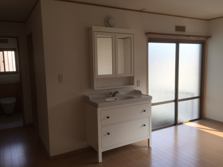 洗面台施工後