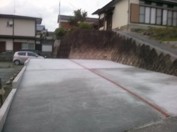車庫土間コンクリート工事　遠賀郡岡垣町