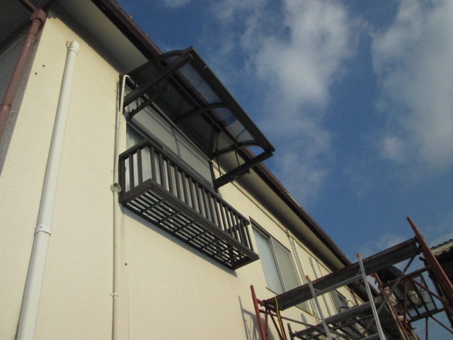 洗濯物が干せるようにバルコニーも設けました。