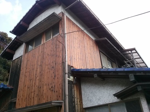 焼杉張替工事　北九州市　八幡東区