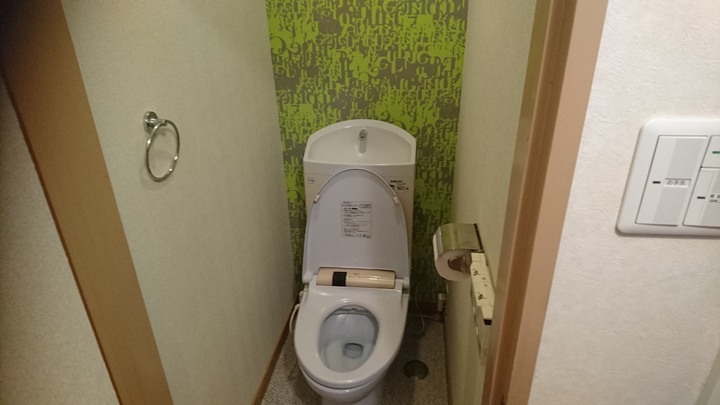トイレ内装施工後