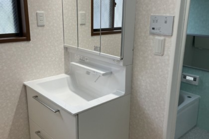 遠賀郡　ユニットバス・洗面化粧台・エコキュート交換工事