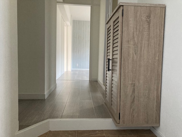 玄関、廊下施工後