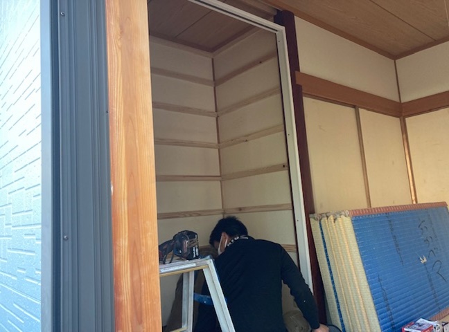 床の間施工中