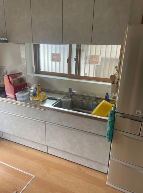 施工後<br />キッチンの窓です。