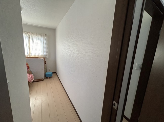 施工後<br />こちらもクロスを貼って工事完了です。<br />綺麗に仕上げました！