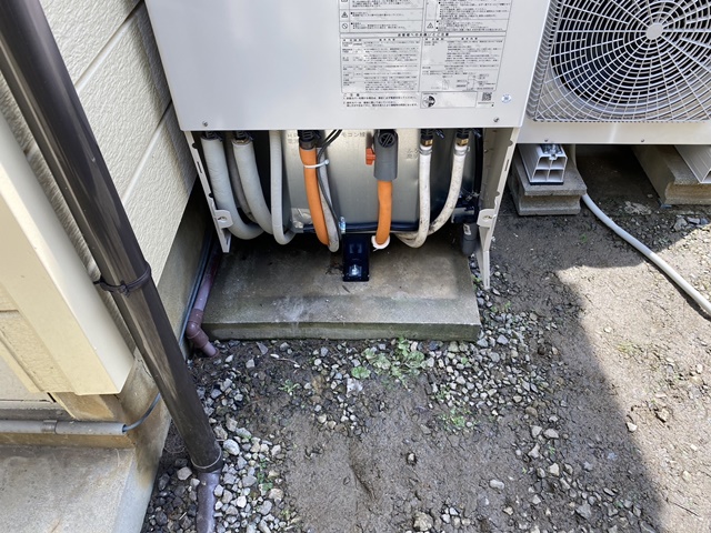 施工中<br />配管工事、電気工事後です。