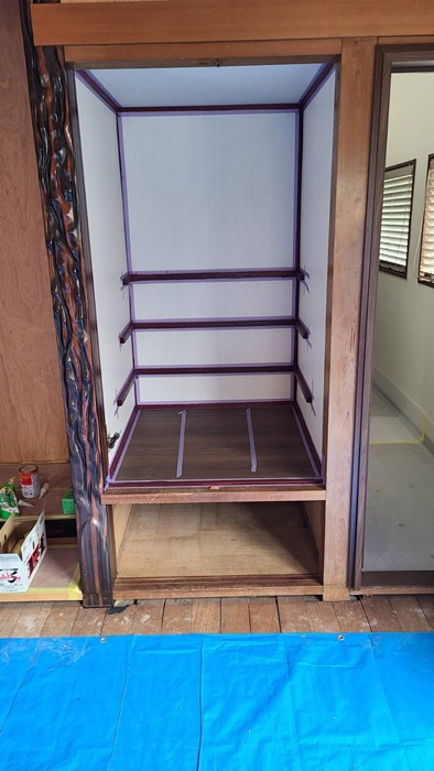 仏間の施工中です。