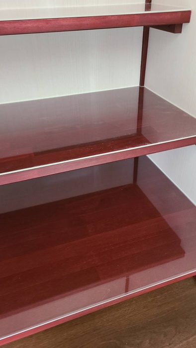 アクリル仕上げになっており丈夫で美しくなりました。