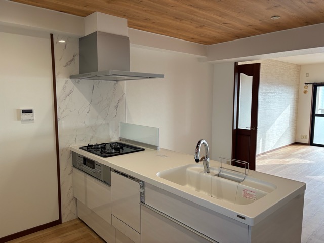 キッチン内部の様子です。