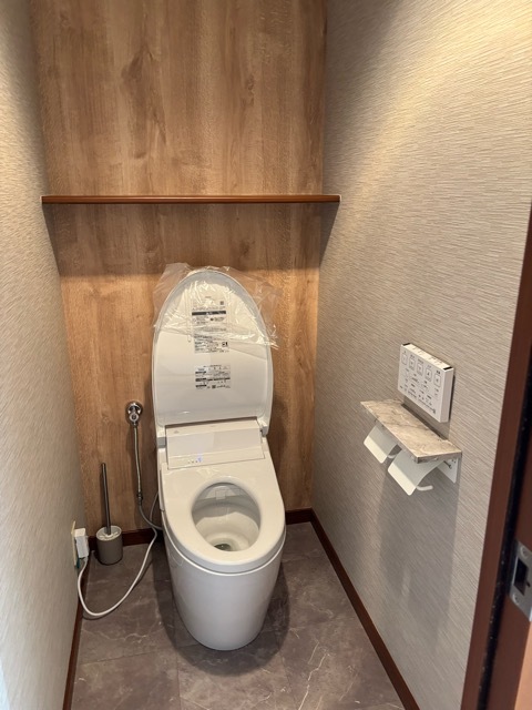 トイレはTOTOのGG-A3です。<br />節水はもちろん汚れにくいのもポイントです。