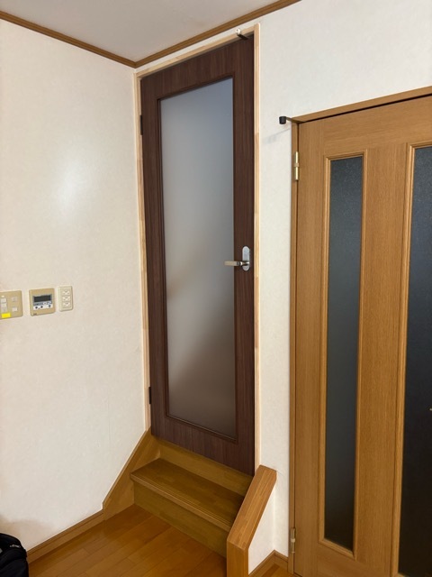 ドアをつけることで、より確実に空気の流れを遮断することができます。