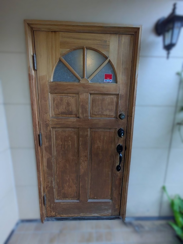 北九州市　玄関ドア鍵交換