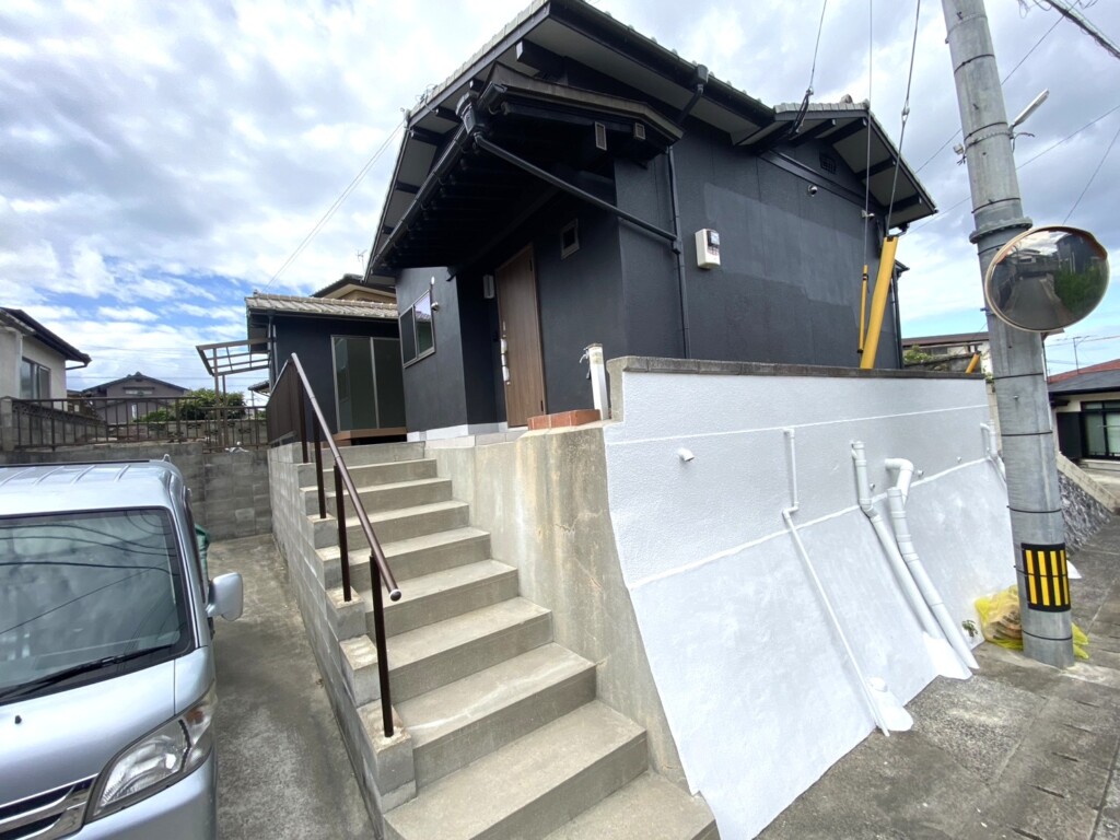 外壁・屋根塗装後です。